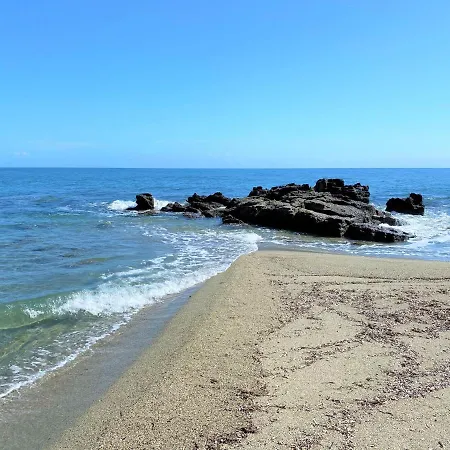 Apparts Au Calme A 50 Metres D'Une Plage De Sable Fin Avec Acces Direct Via Un Sentier Pietonnier * Linguizzetta